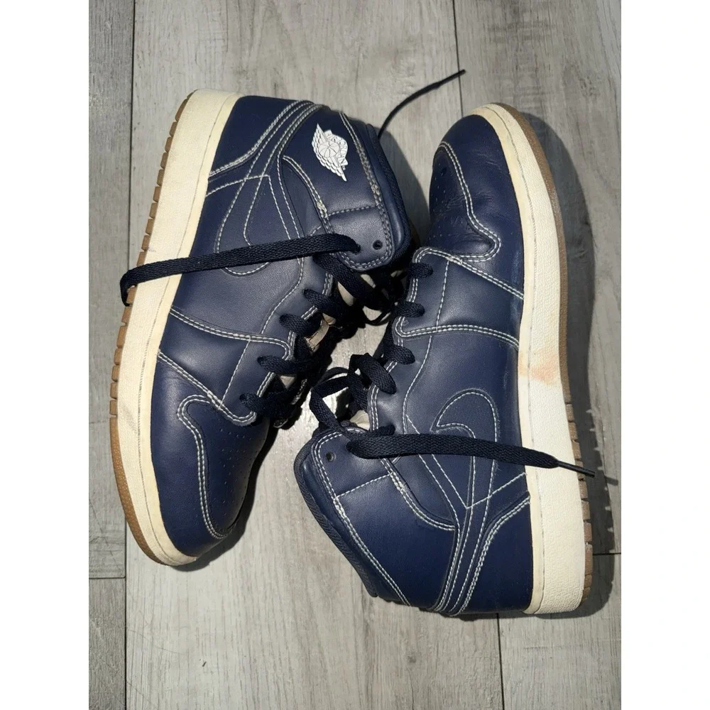 Air Jordan 1 Mid Retro GS Obsidian Blue‎ White Gum Shoes 554725-402 Size 7y